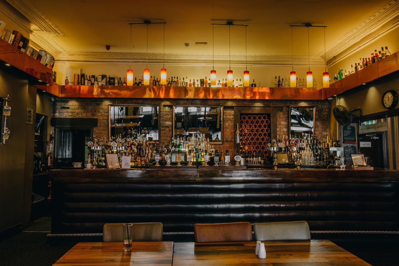 The Duke Of Edinburgh Hotel & Bar Barrow-in-Furness Exterior foto